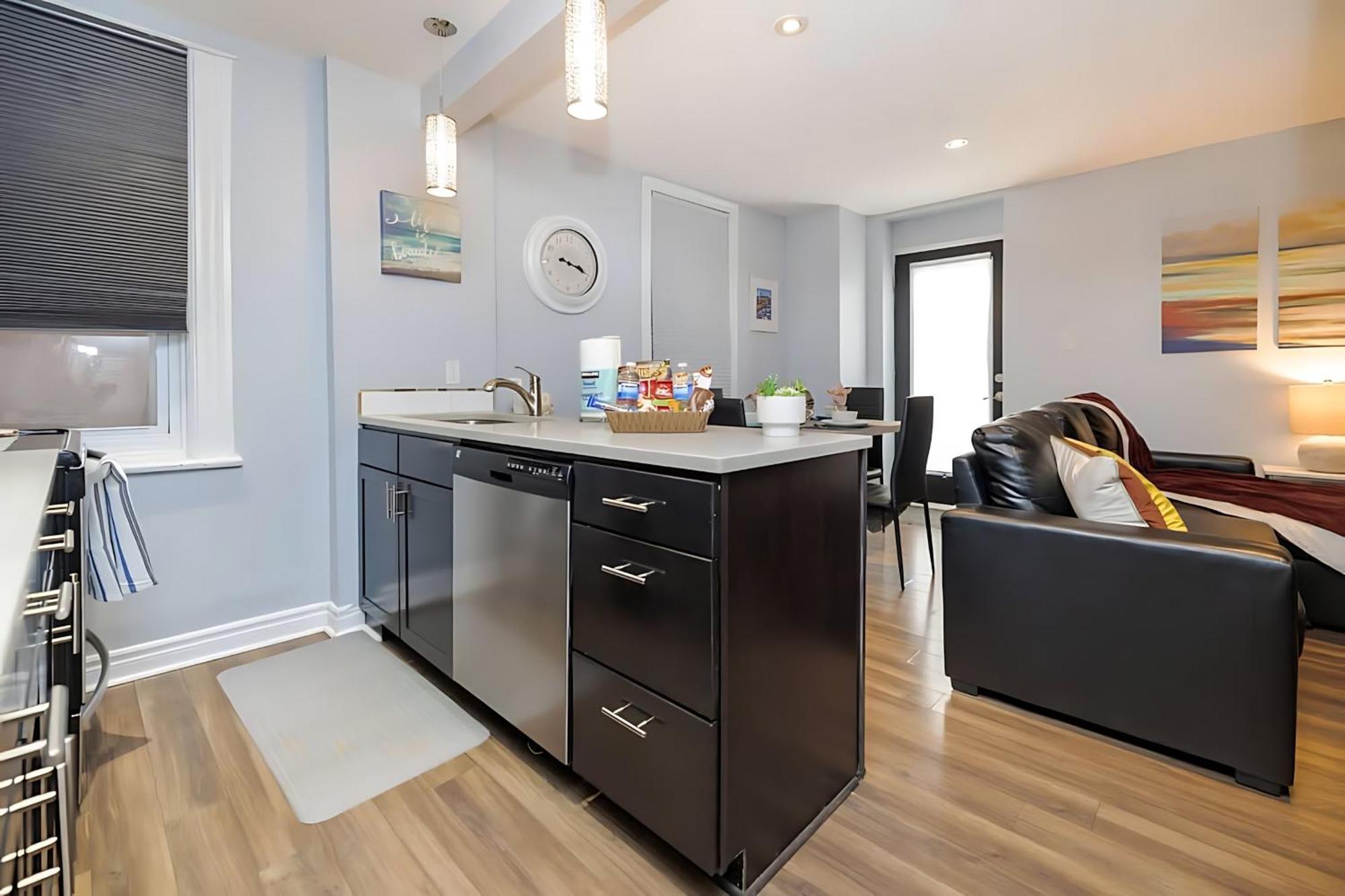 Pet Friendly - 1Br Newly Renovated Apartment Отава Екстериор снимка